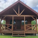 بيت للعطل Letniskowy W Karwiku *