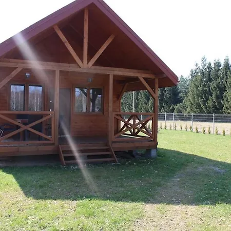 Letniskowy W Karwiku Holiday home *